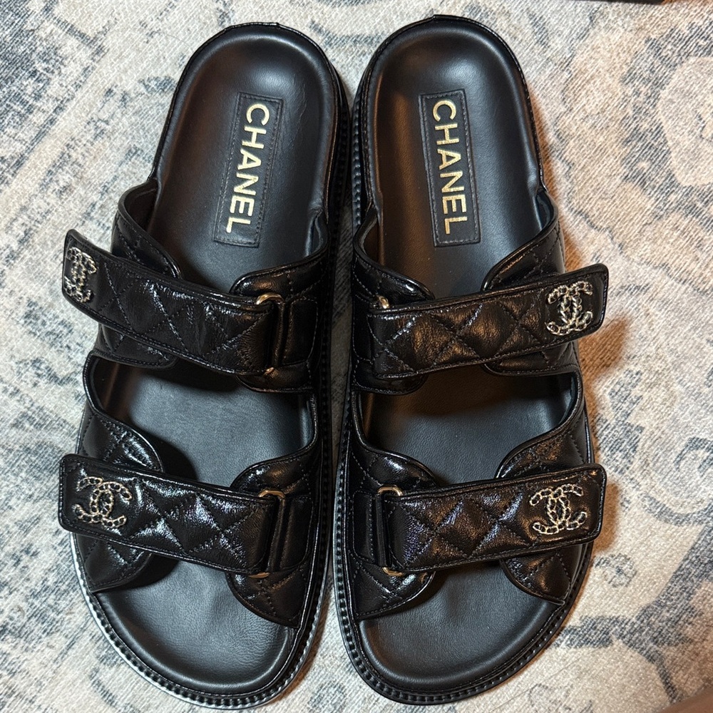 CHANEL Black Quilted Double-Strap Leather Slides with CC Logos “dad sandals”